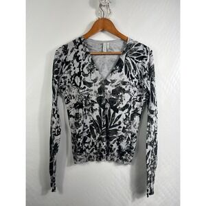 Sahalie Women's Size M Cardigan Sweater V-Neck Gray Black Print Button-Up Cotton